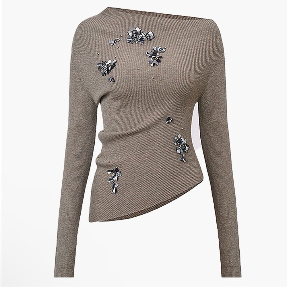 NWT Commense Taupe khaki Sweater with Floral beaded embellishments Details XS
